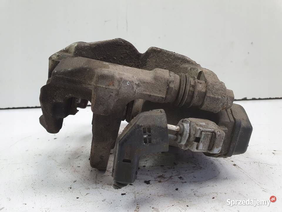 Toyota CHR CHR TYLNY ZACISK HAMULCOWY prawy tył osobowe lubelskie Rudka