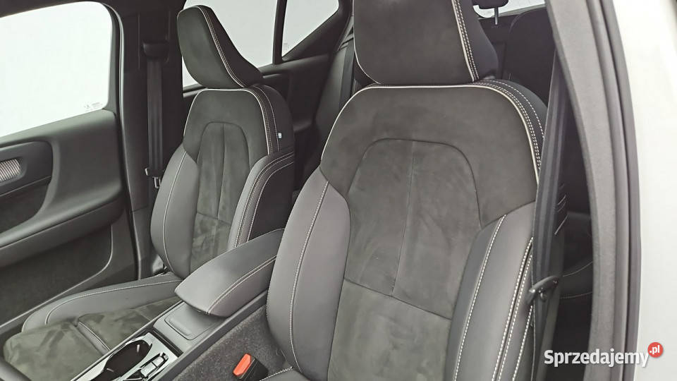 Volvo XC 40 20 Plus Bright 2WD Z Polskiego 125000km Warszawa