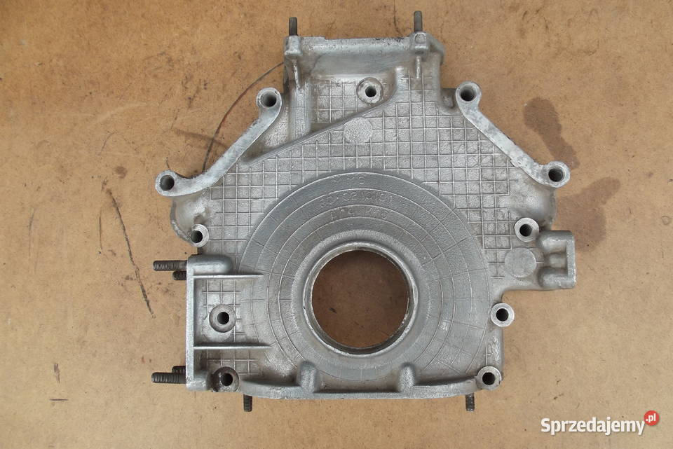 Pokrywa silnika przednia T 150 K sprzedam