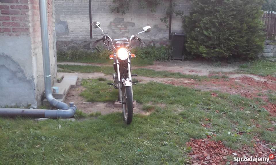 Suzuki GT 80 8050 drugi w częściach 2x silniki nieuszkodzony Barlinek sprzedam