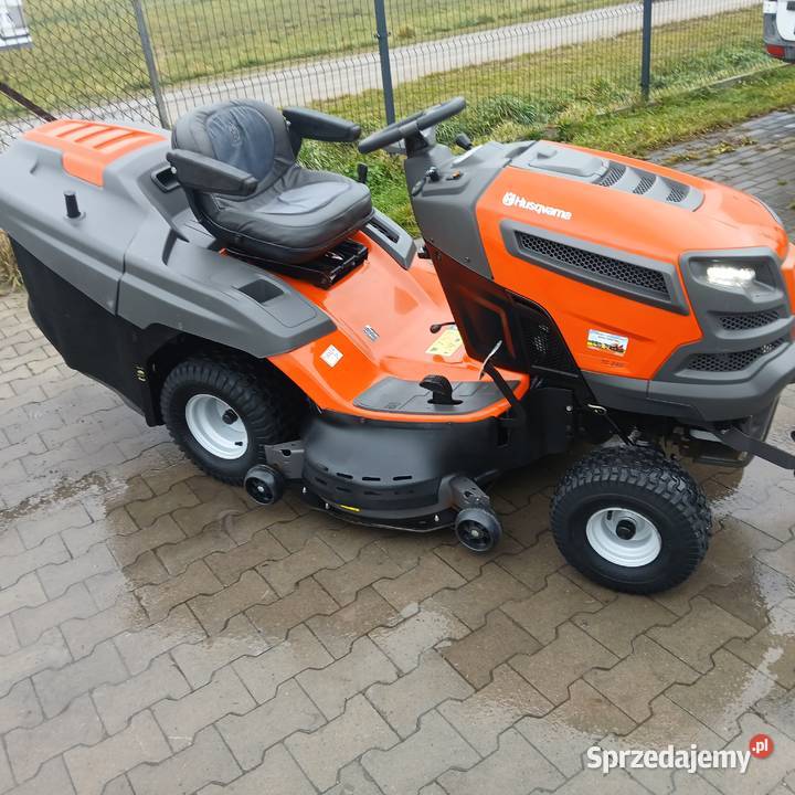 Traktorek kosiarka Husqvarna TC 142 Dowóz Pozostałe Radom