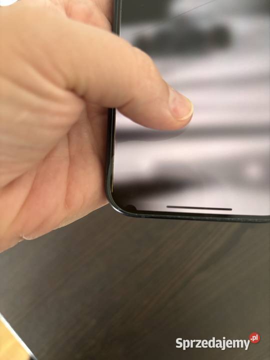 iPhone 15 pro czarny Śrem sprzedam