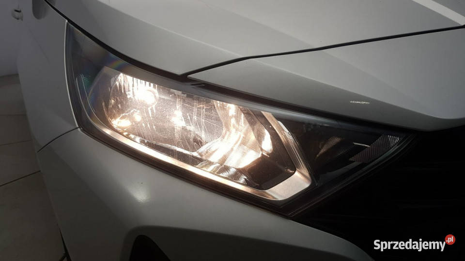 Hyundai i20 12 Pure Z Polskiego Salonu Faktura 84KM sprzedam