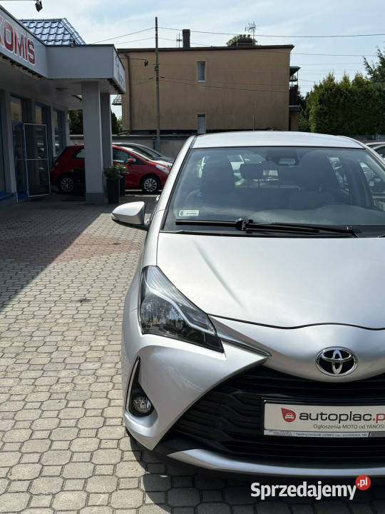 Toyota Yaris Rezerwacja III 20112019 kurtyny powietrzne