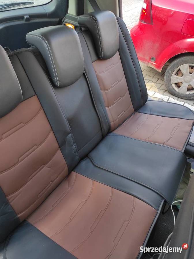 Pokrowce samochodowe na 5 siedzeń