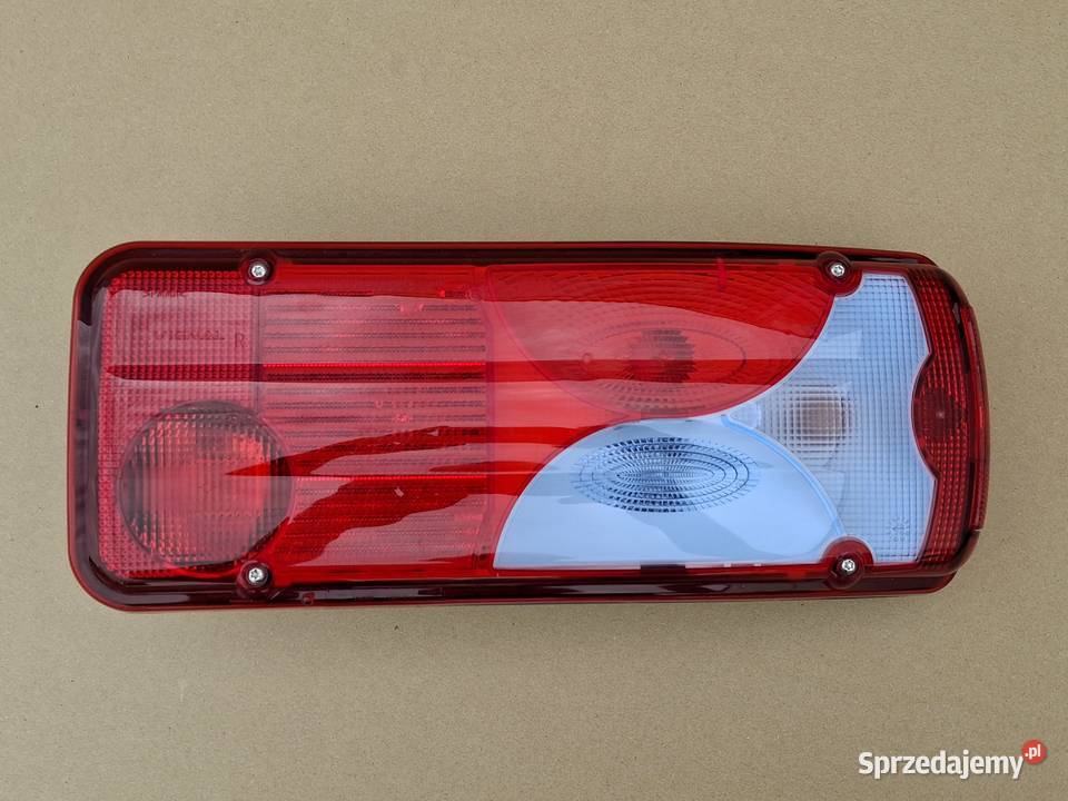 MAN TGX TGS TGM TGL LAMPA PRAWY TYŁ PRAWA TYLNA Lampy tylne Bieleń