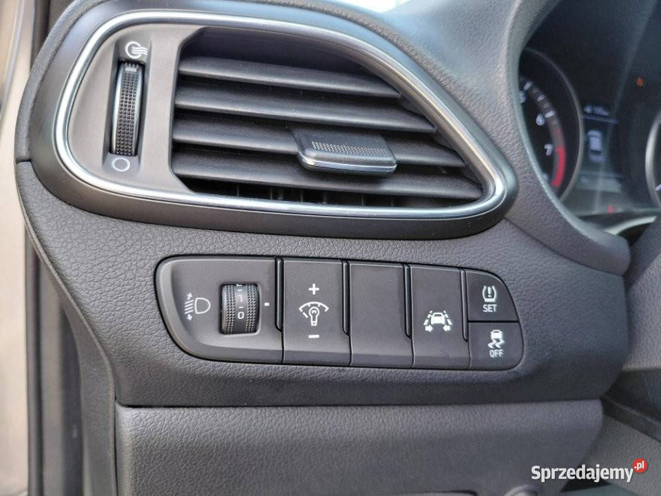 HYUNDAI i30 2019r i30 Warszawa