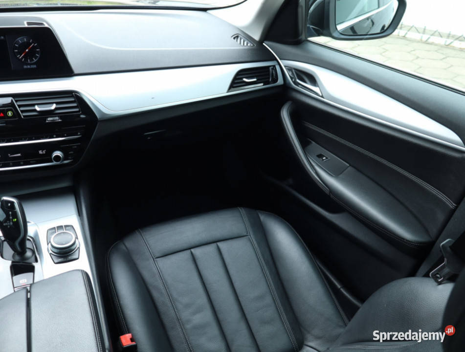 BMW 5 530e światła LED Łódź sprzedam