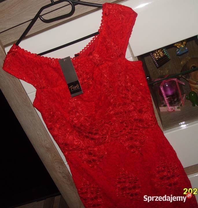 Piękna z cekinami haftowana NOWA FORTI r 38 krótki sprzedam