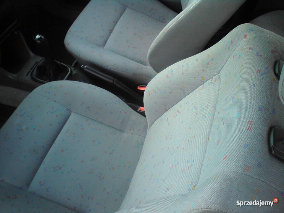 samochód VWPOLO3 szyberdach Dębienko