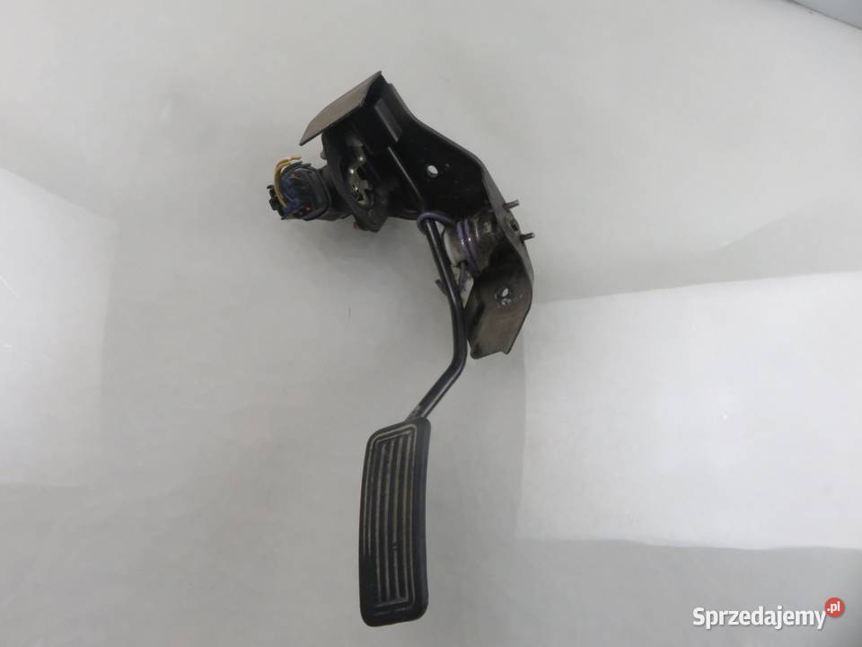 POTENCJOMETR GAZU TOYOTA COROLLA E12 14 D4D