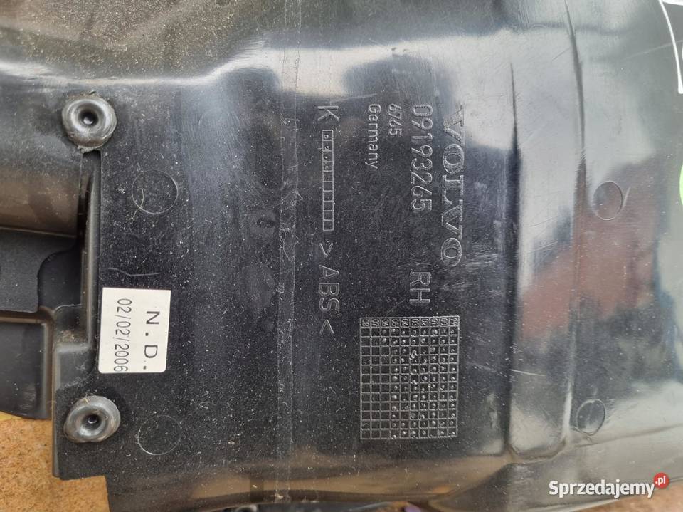 Volvo S60 I V70 II lift PRZEDNI BOCZEK DRZWI Rudka