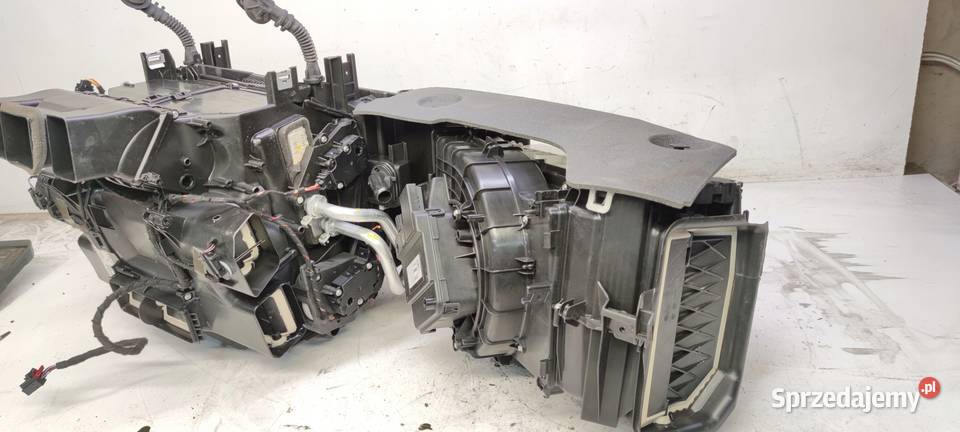NAGRZEWNICA KOMPLETNA AUDI A4 B9 8W2816005G UK