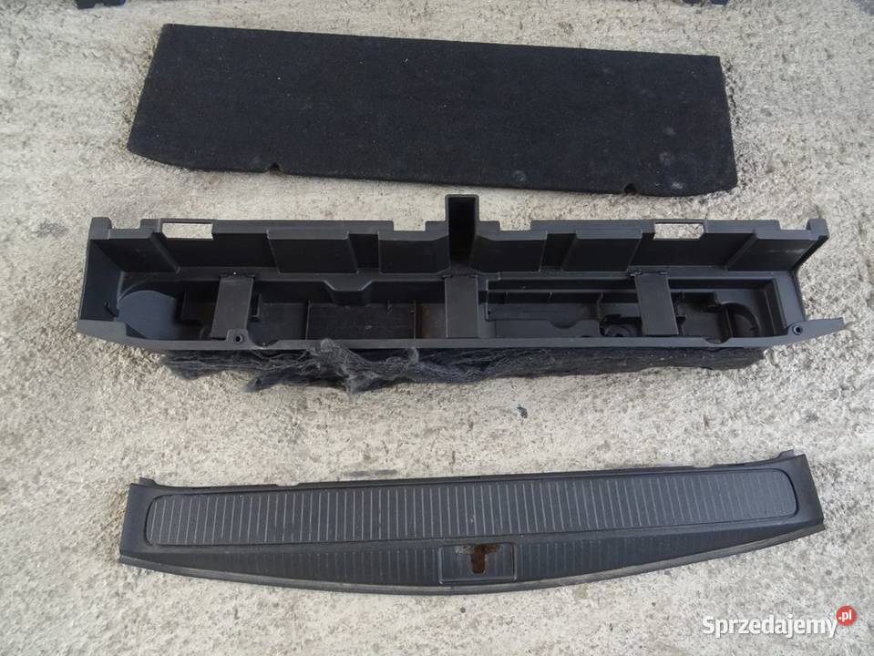 Bagażnik podłoga wykładzina schowki boczek Tapicerki samochodowe sprzedam