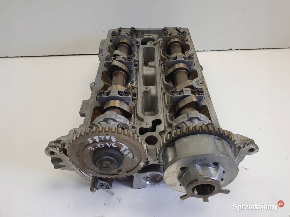 Jaguar SType 30 V6 GŁOWICA CYLINDRÓW prawa osobowe