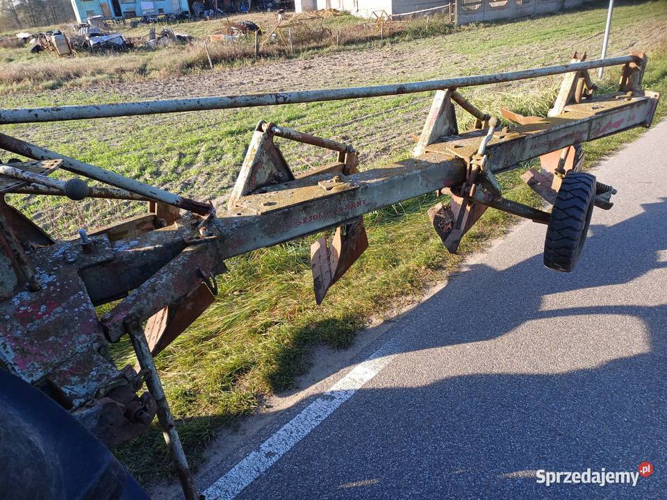 Pług 4 skibowy zagonowy kujawsko-pomorskie Huta