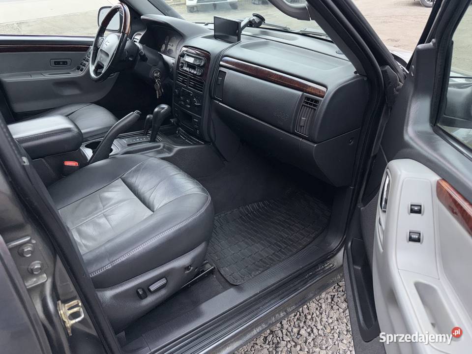 47iV8 258 Overland Off Road 4x4 Automat LPG lakier metallic Sanok