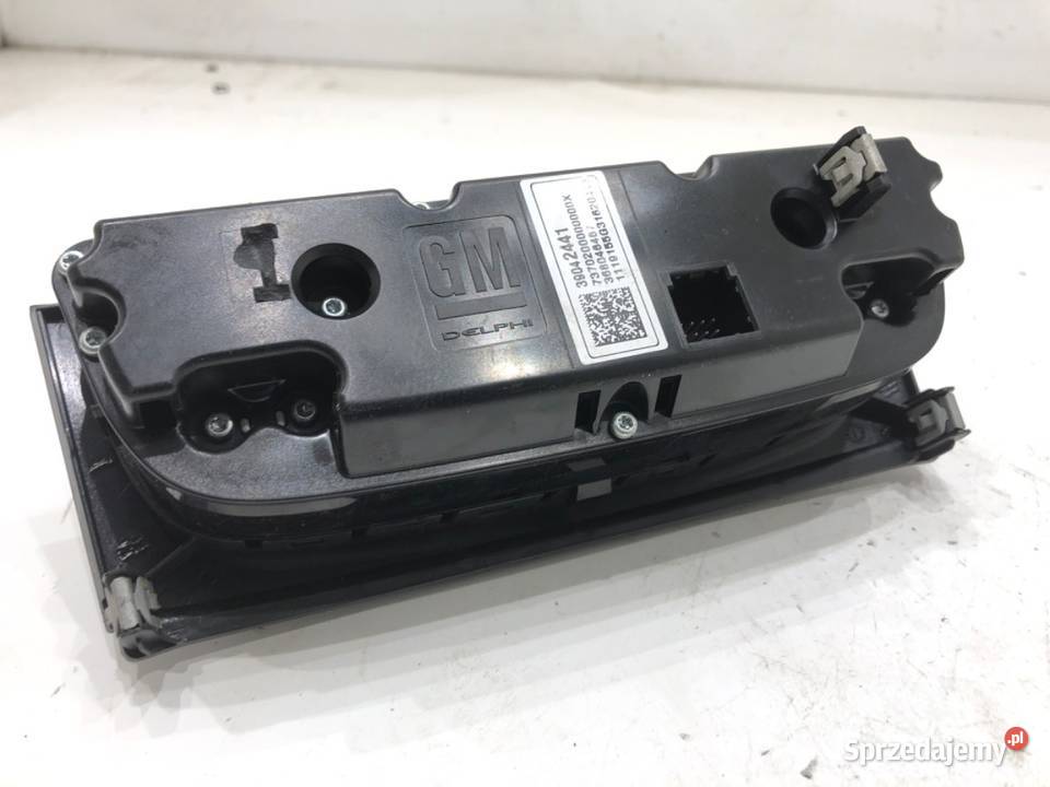 PANEL STEROWANIA NAWIEWU OPEL ASTRA K Hatchback osobowe Panele sterowania, przełączniki