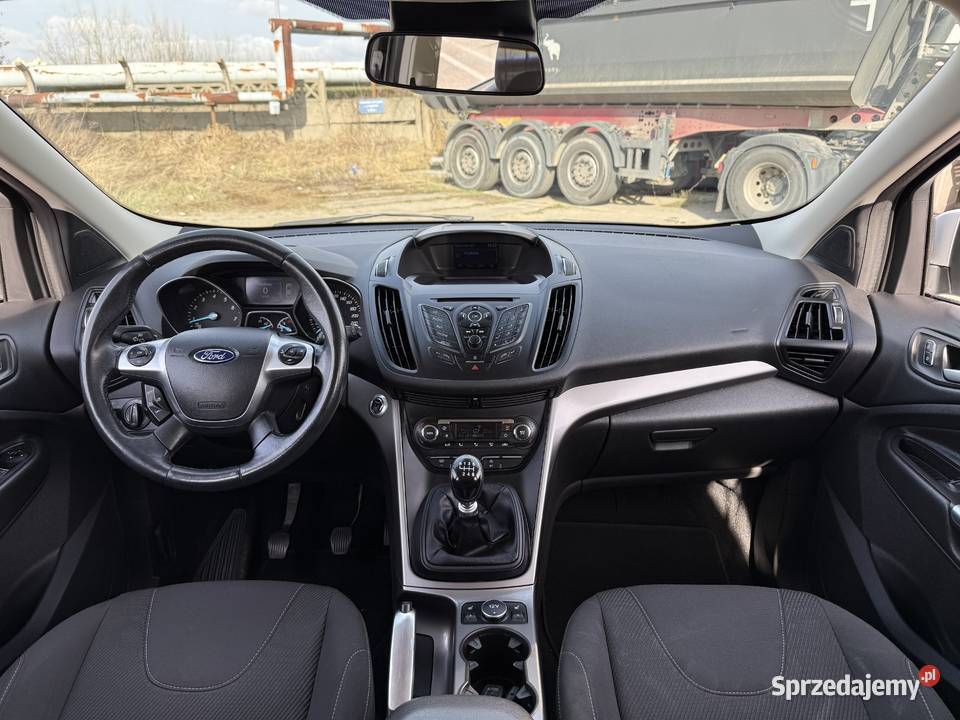 Ford Kuga 15 BENZYNA Klimatronik Tempomat elektryczne szyby Konin