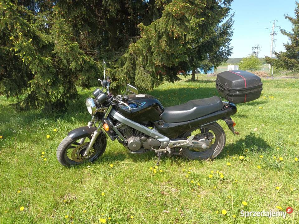 Honda NTV Mława
