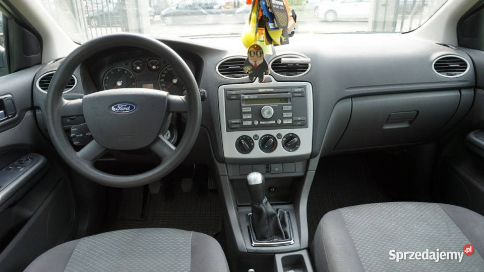 Ford Focus zarejestrowany ubezpieczony Gwarancja Focus Samochody osobowe Zielona Góra