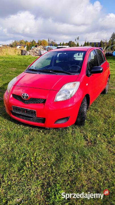 Toyota Yaris 13 benzyna 100 2009r