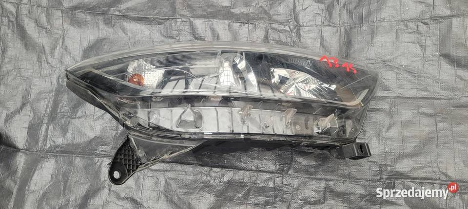 RENAULT CAPTUR 13 LAMPA PRAWY PRZÓD REFLEKTOR Ruda Śląska