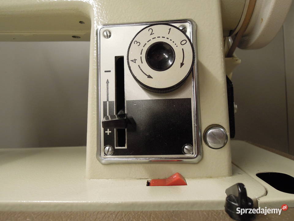 Maszyna do szycia ŁUCZNIK 466 walizkowa kujawsko-pomorskie Toruń