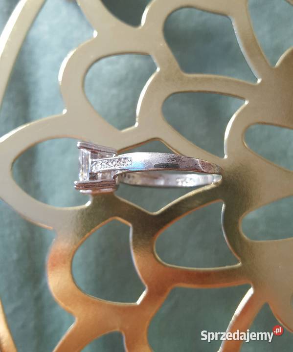 Nowy pierścionek srebrny kolor kwadratowa Szczecin