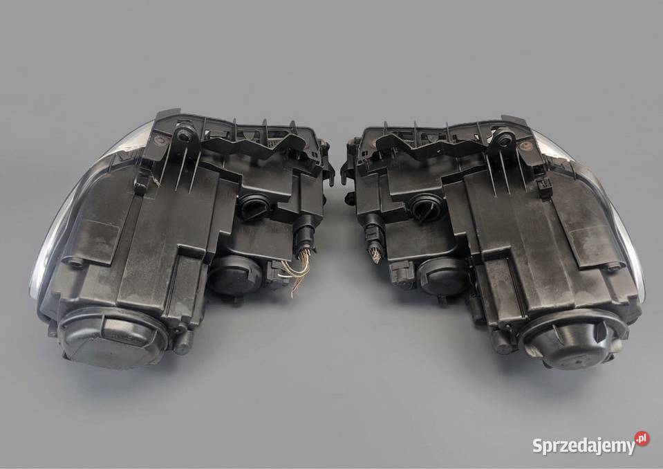 VW Touran 1T0 Lift Komplet Lamp Przód Oryginał Wieluń