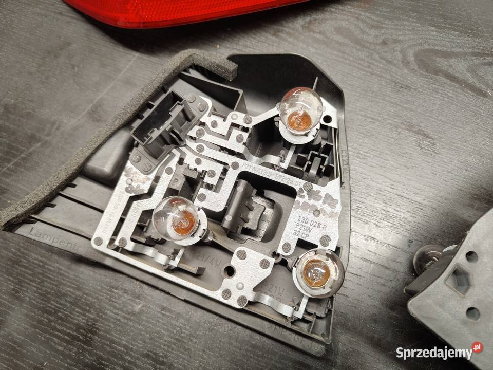 Bmw e46 sedan wkład lampy tył prawy oryginał prawe łódzkie