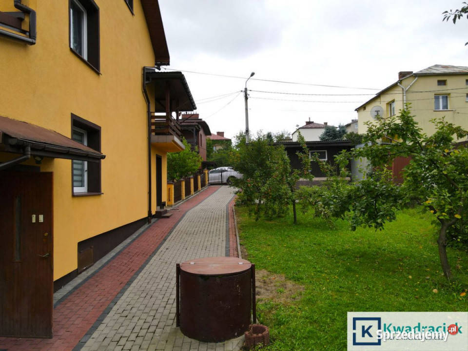 Dom bliźniak 114m2 Sanok mieszkalny sprzedam