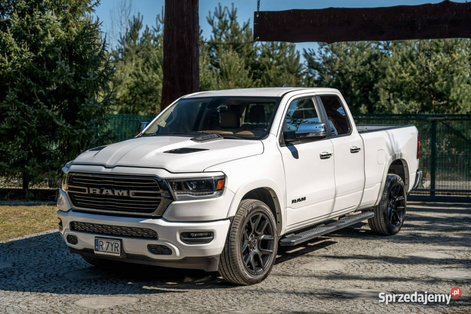 RAM 1500 DODGE RAM 1500 LARAMIE 57 PIĘKNE kamera cofania Ropczyce