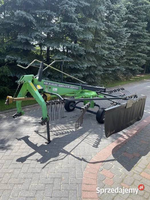 Zgrabiarka do siana DEUTZFAHR KS 333 serwisie z Janów