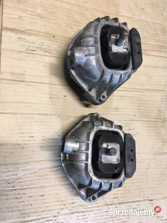 Poduszka silnika Bmw e90 e91 20D 13981112