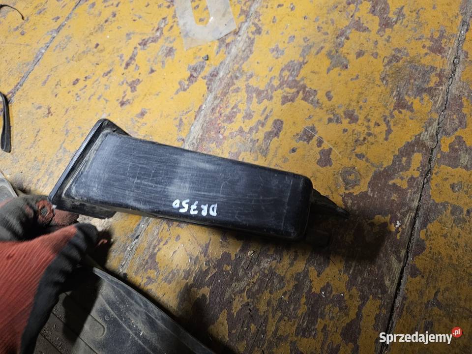 Suzuki DR 800 750 narzędziówka schowek na Jelenia Góra