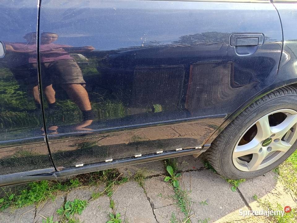Drzwi Gołe Prawy Tył LY5L Audi A4 B5 a34 osobowe Myszków sprzedam