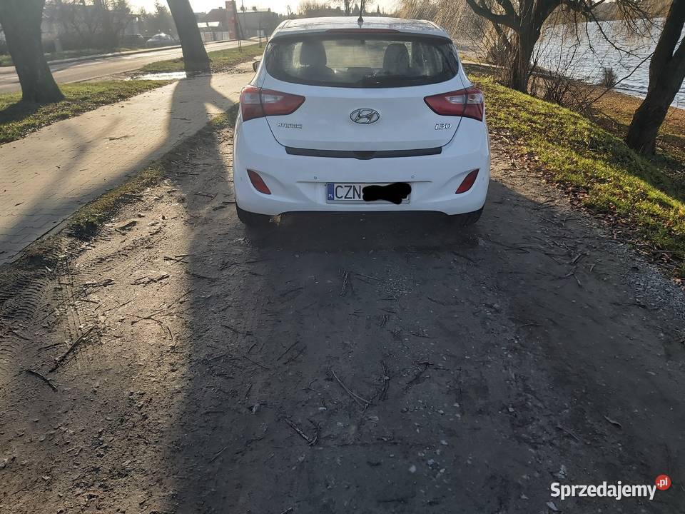 Hyundai i30 lift hatchback 2016 16 crdi 2 i30 Żnin