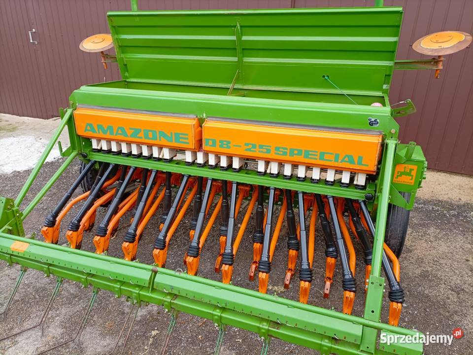 Siewnik Amazone D8 25 metra StIdealny znaczniki Andrzejów