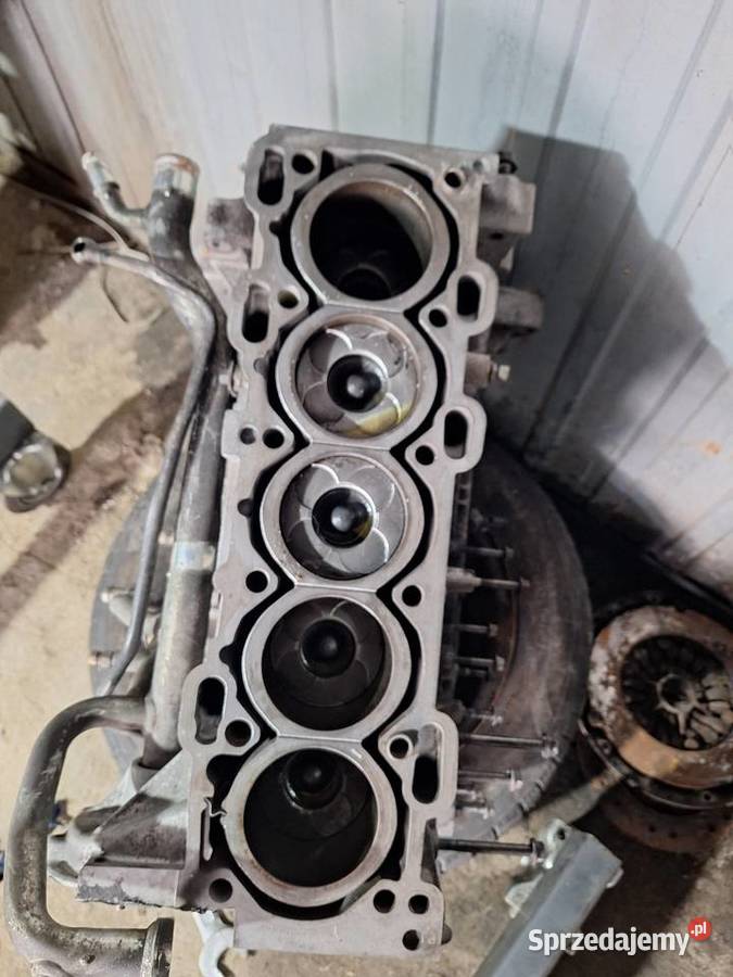 Volvo 24 d5 słupek blok silnika Bydgoszcz