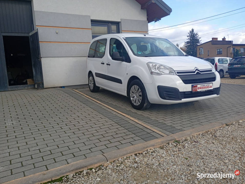 Citroen Berlingo 5 osobowy28450 netto II pełny VAT Chełm Śląski