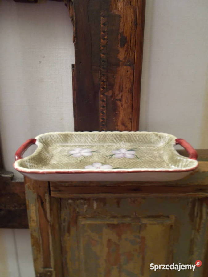 Wdzięczna Ceramiczna Paterka z Lat Szczecin