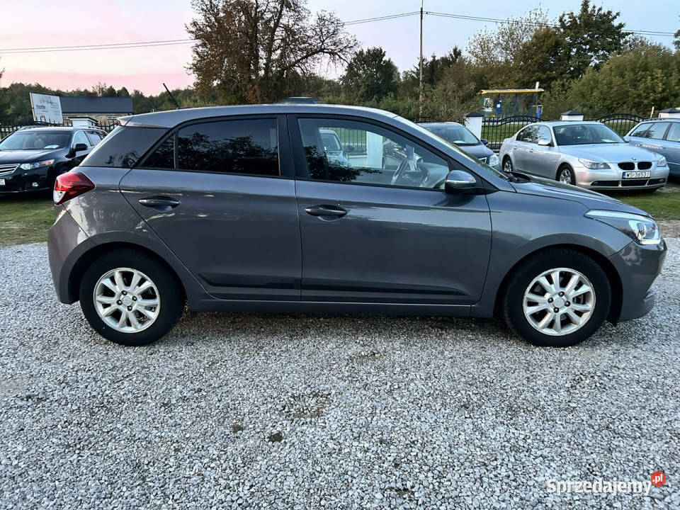 Hyundai i20 Super stan zarejestrowany w Polsce wspomaganie kierownicy Nowe Iganie