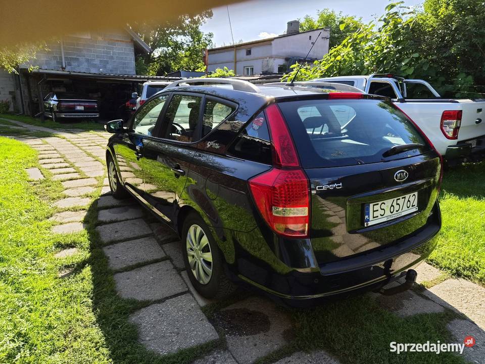 Kia Ceed 20 benzyna 143 konie 142 Nowy rozrząd Kia Skierniewice sprzedam