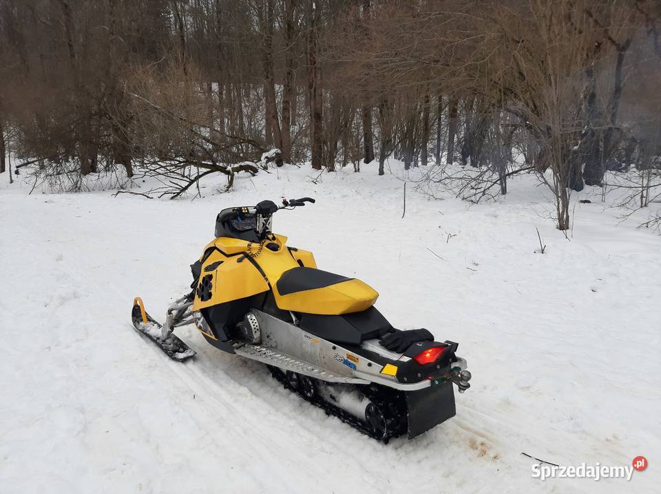 skuter śnieżny sprzedam