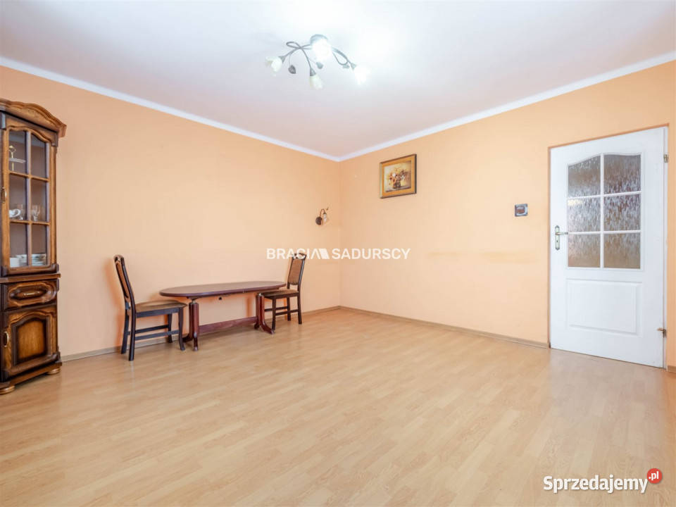 Dom wolnostojący sprzedam Pietrzejowice 195m2