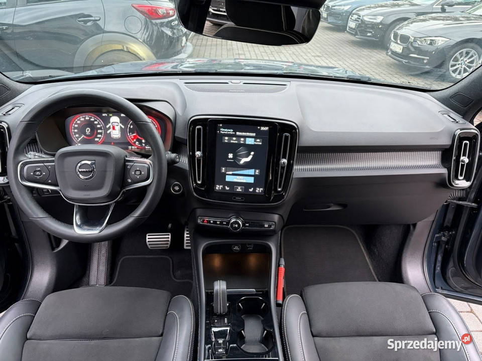 Volvo XC 40 20 RDesign Panorama Kamery 360 relingi dachowe XC 40