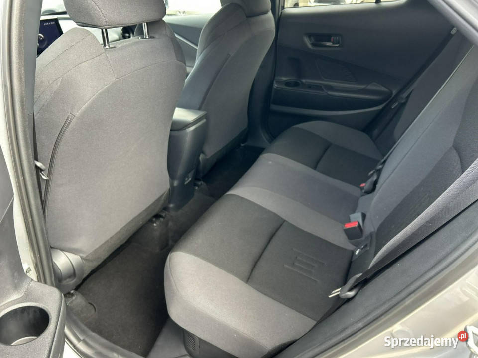 Toyota CHR 18 HSD 140 STYLE salon Polska Warszawa