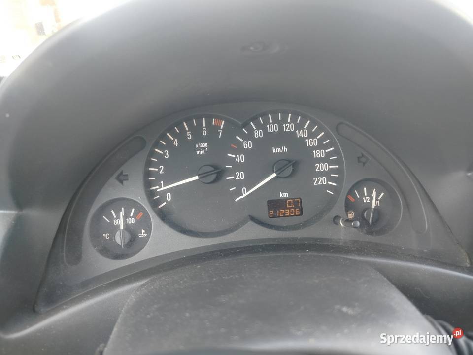 Opel Corsa C 10B 58 Klima Ładny Zarejestrowany Corsa