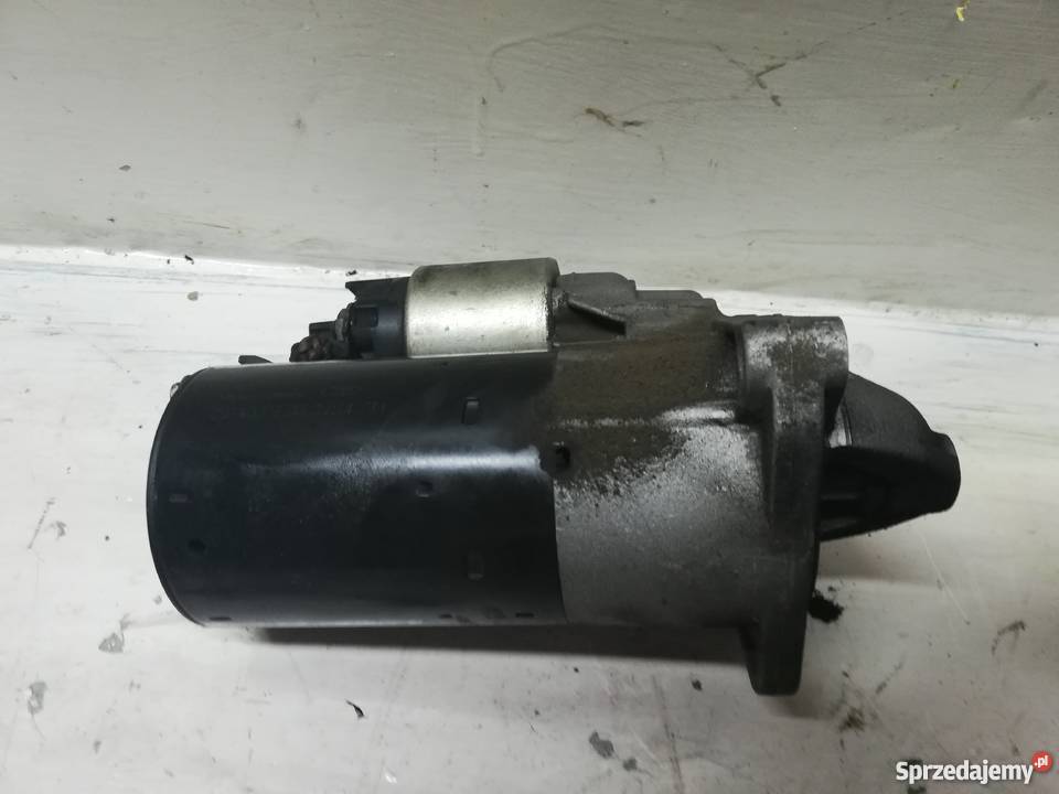 Rozrusznik Renault 15 DCI 233001073R osobowe świętokrzyskie